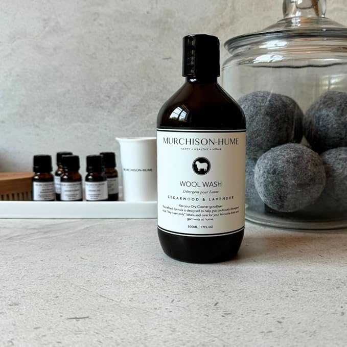 Murchison-Hume Luxury Wool Wash – Eco-Friendly Detergent for Wool, Cashmere & Delicates – Cedarwood or Lavender – Plant-Based, Biodegradable Formula, Gentle Care, 17oz