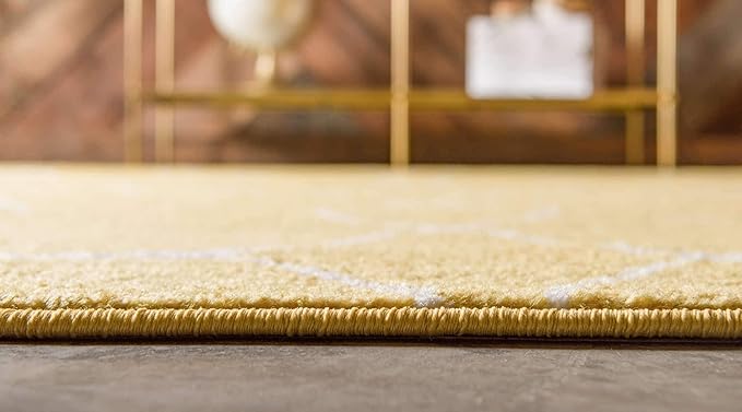 Unique Loom Trellis Frieze Collection Area Rug - Geometric (4' 1" Round Yellow/Ivory)