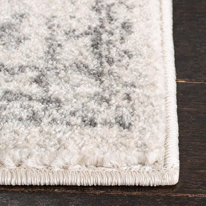 SAFAVIEH Evoke Collection 2'2" x 7' Ivory/Grey EVK256F Oriental Distressed Non-Shedding Living Room Entryway Foyer Hallway Bedroom Runner Rug
