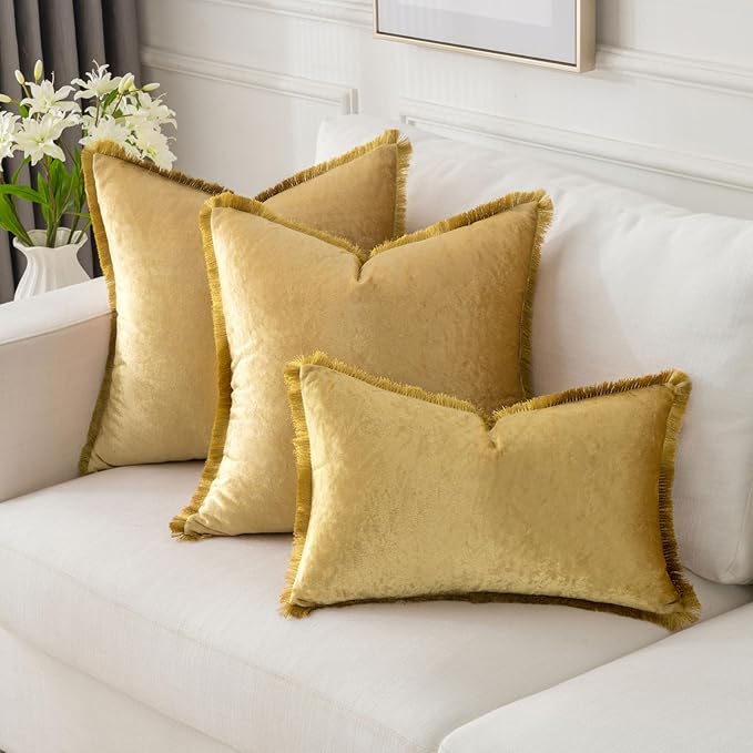 FUTEI Christmas Gold Velvet Decorative Throw Pillow Covers 18x18 Set of 2,Soft Cozy Edge with Tassels Cushion Case,Boho Modern Home Decor for Couch Bed Living Room