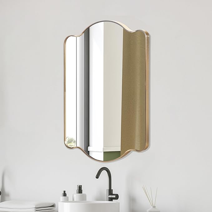 JONATHAN Y MIR205C Louisa 24 in. W x 36 in. H Medium Scalloped Rectangular Metal Framed Wall Mirror, for Bathroom, Living Room, Bedroom, Gold