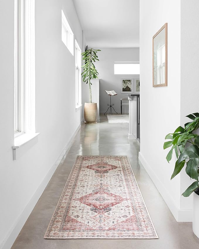 Loloi Skye Collection SKY-02 Ivory/Berry 2'-0" x 5'-0" Accent Rug