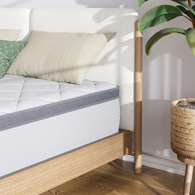 Novilla King Size Mattress, 10 Inch Hybrid King Mattress in a Box, Pocket Innerspring Hybrid Mattresses for Motion Isolation, Pressure Relief & Enhanced Edge Support, Medium Firm Feel