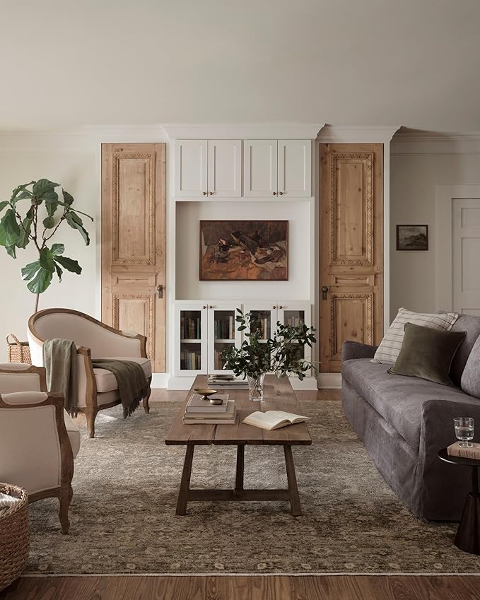 Loloi Magnolia Home by Joanna Gaines Junie Collection JUE-06 Lagoon/Natural 9'-6" x 9'-6", .38" Pile Height, Round Area Rug