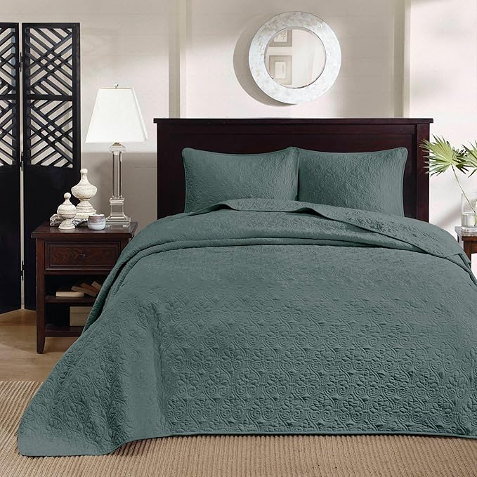 Madison Park King Bedspread Set Reversible Damask Quilted Oversized Coverlet, Cotton-Filled Quilts Oversized, All Season, Lofty & Warm Bedspread, Quebec, Balsam Green 3 Piece
