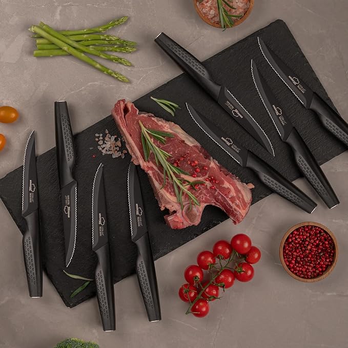 Amorston Steak Knives, Steak Knives Set of 8, Stainless Steel Steak Knife Set, Serrated Knives Dishwasher Safe, Elegant Black