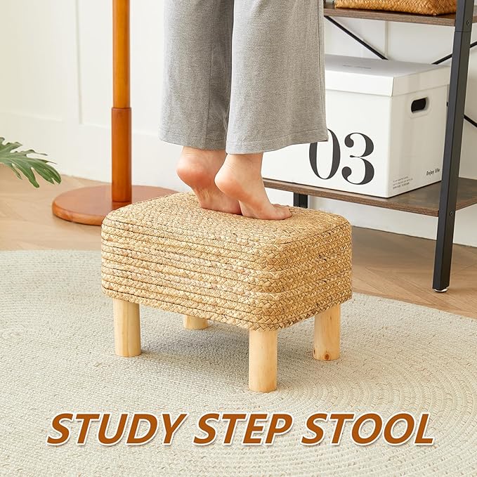 Ottoman Foot Stool Rectangular Footrest Natural Seagrass Footstool with Wooden Legs Hand Weave Multifunctional Modern Dressing Stool, Sofa Side Table for Bedroom for Living Room (Nature)