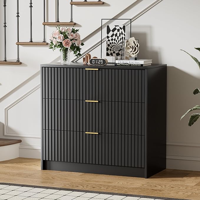 Black Dresser for Bedroom, Modern Dresser with 3 Drawers and Smooth Slides, Wide Chest of Drawers with Golden Handles for Bedroom, Living Room, Closet, 15.7" D x 31.5" W x 29.6" H