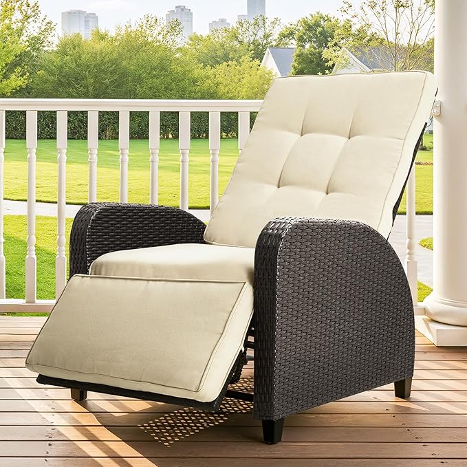 Green4ever Outdoor Patio Recliner with Independently Adjustable Backrest and Footrest, All-Weather Wicker Patio Chair, 160° Lay Flat Patio Reclining Lounge Chair for Backyard Garden, Beige