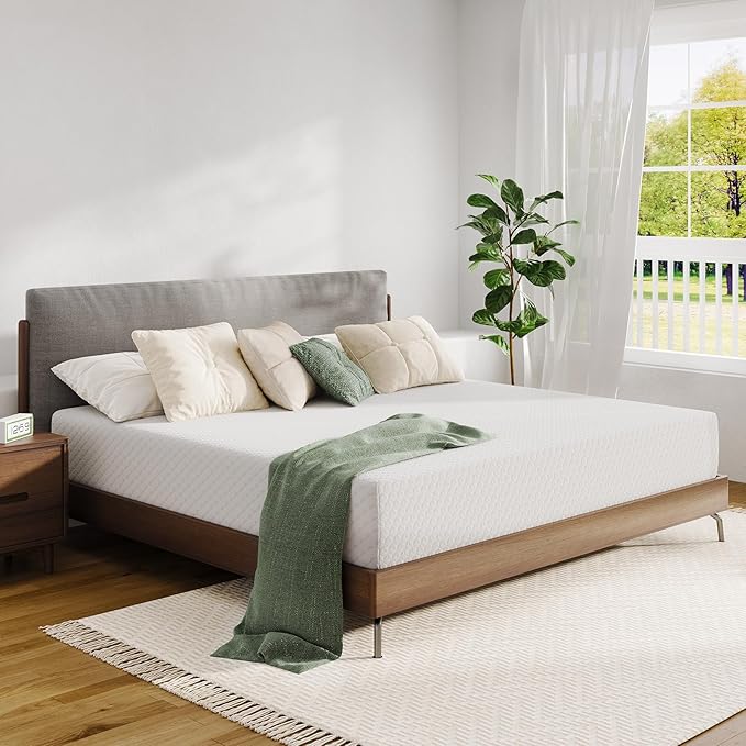 Novilla King Mattress 14 Inch, King Size Memory Foam Mattress for Pressure Relief & Supportive Comfort, Cool Refreshing Sleep Mattress in a Box, CertiPUR-US Certified, Medium Firm