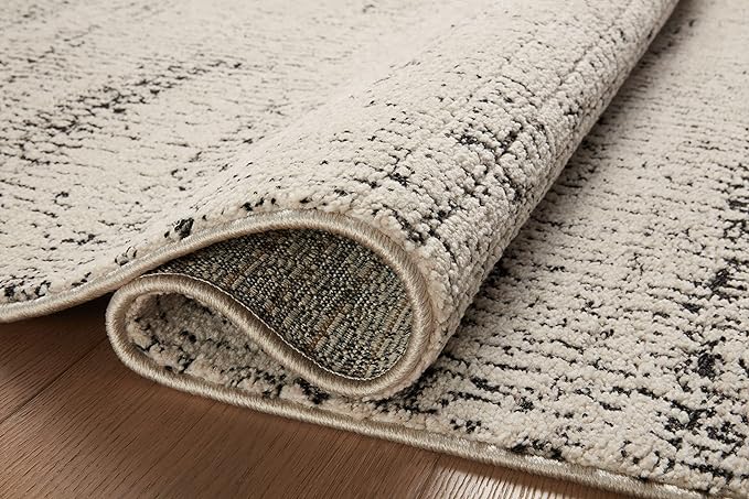 Loloi Darby Collection DAR-02 Oatmeal/Charcoal 5'-3" x 7'-6" Area Rug