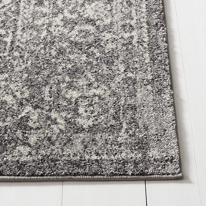 SAFAVIEH Evoke Collection 3' x 5' Grey/Ivory EVK256D Oriental Distressed Non-Shedding Living Room Bedroom Accent Rug