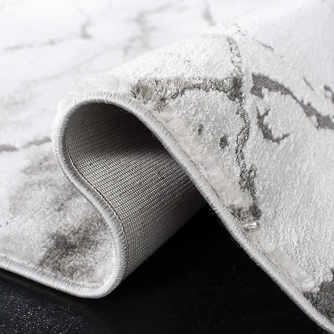 SAFAVIEH Craft Collection Area Rug - 5'3" x 7'6", Grey & Silver, Modern Abstract Design, Non-Shedding & Easy Care, Ideal for High Traffic Areas in Living Room, Bedroom (CFT877G)