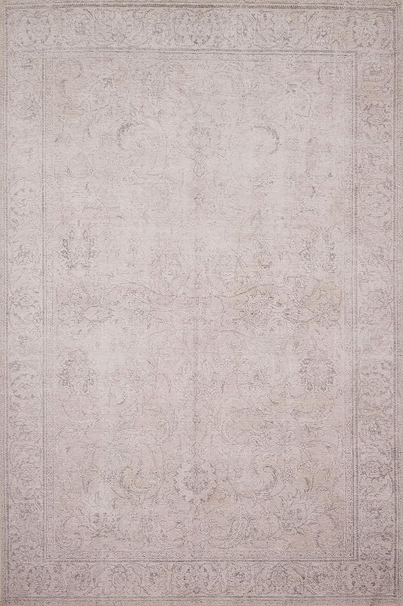 Loloi Loren Collection LQ-12 Sand 2'-3" x 3'-9" Accent Rug