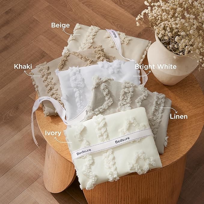Bedsure Tufted Boho Comforter Set Oversized King - Beige Boho Bed Set, GentleSoft™ 3 Pieces Farmhouse Shabby Chic Embroidery Bedding, Gifts for Woman, Soft Jacquard Comforter for All Seasons