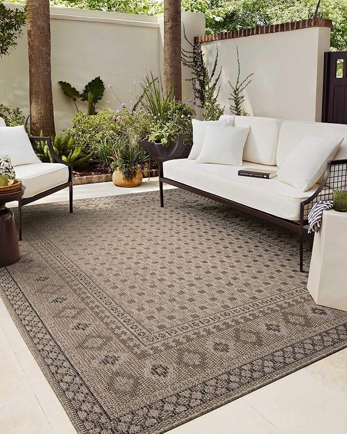 Loloi Chris Loves Julia Providence Collection PRC-07 Dove/Charcoal 9'-2" x 13', .12" Pile Height, Indoor/Outdoor Area Rug