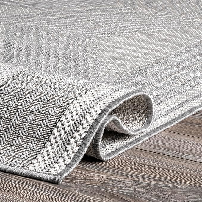 nuLOOM 2' x 3' Outdoor Tribal Geometric Area Rug, Stain Resistant, Weather Resistant, High Traffic, Patio, Balcony, Outside, Ranya Light Grey