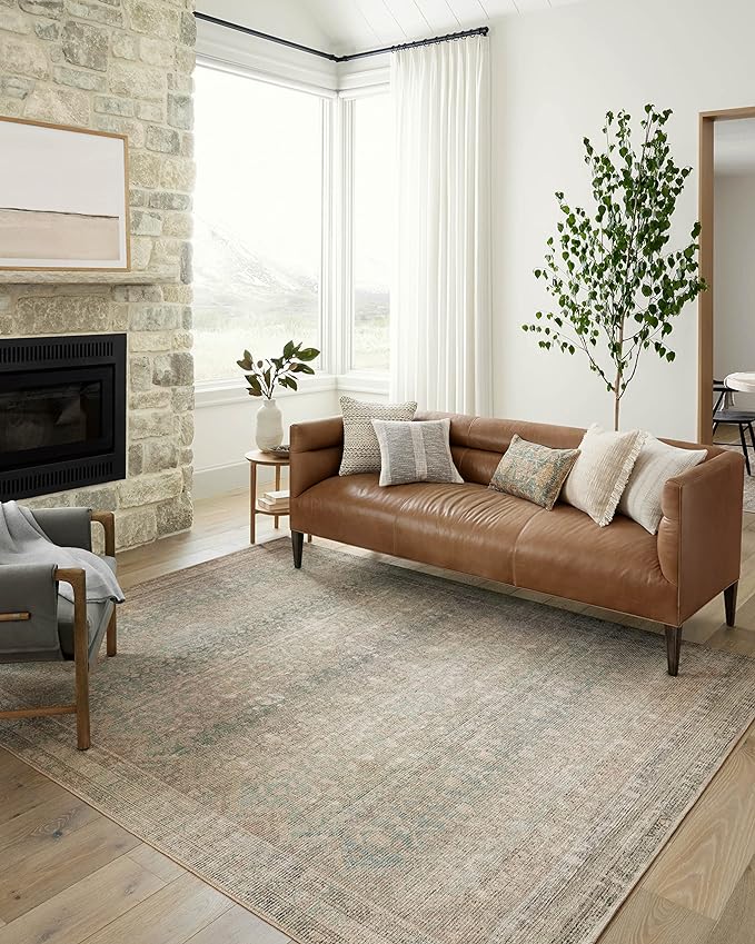 Loloi Angela Rose Aubrey Collection AUB-03 Jade/Natural 2'-6" x 9'-6", .19" Pile Height, Runner Rug