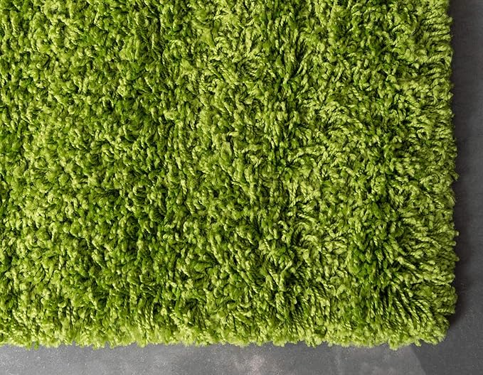 Unique Loom Solid Shag Collection Area Rug (7' 10" x 10' Rectangle, Grass Green)