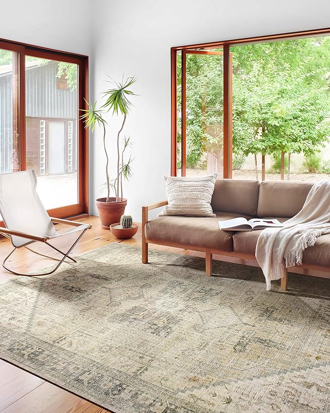 Loloi Skye Collection SKY-13 Natural/Sand 7' x 9' Oval Area Rug