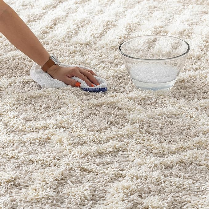 Livabliss Hapsburg Moroccan Shag Runner Area Rug, 2'7" x 7'3", Beige
