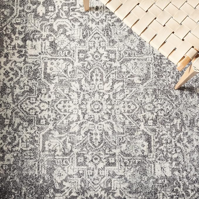 SAFAVIEH Area Rug 9x12 - Evoke Collection - Large - Grey & Ivory, Distressed Design, Non-Shedding & Easy to Clean, Ideal for Living Room, Bedroom, Dining Space (EVK256D)