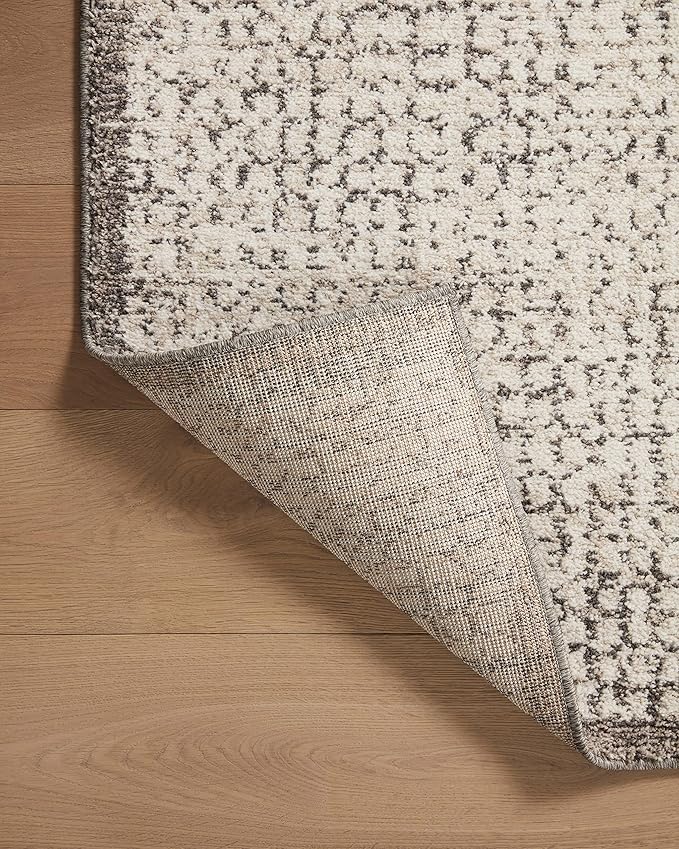 Loloi Darby Collection DAR-04 Ivory/Stone 6'-7" x 9'-3" Area Rug