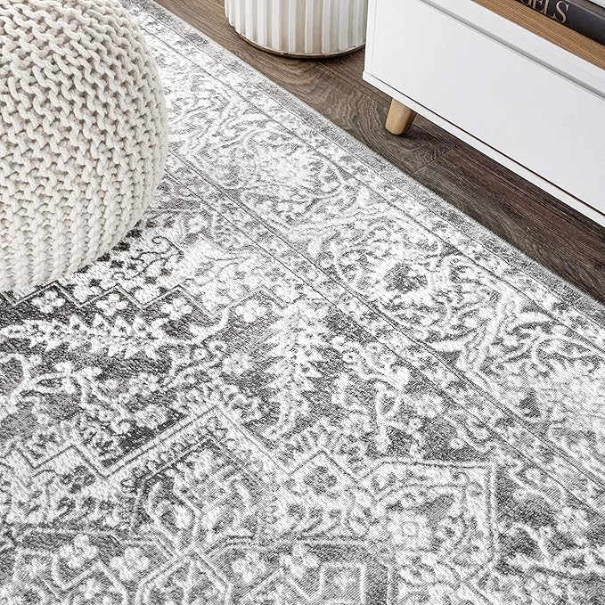 JONATHAN Y Modern Vintage Medallion Light Gray 3' Round Indoor Area Rug, Country, Floral, Easy-Cleaning for Living Room, Bedroom, Kitchen, Pet Friendly, Non-Shedding (MDP100A-3R)