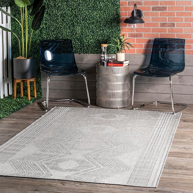 nuLOOM 9'6" x 12' Outdoor Tribal Geometric Area Rug, Stain Resistant, Weather Resistant, High Traffic, Patio, Balcony, Outside, Ranya Light Grey